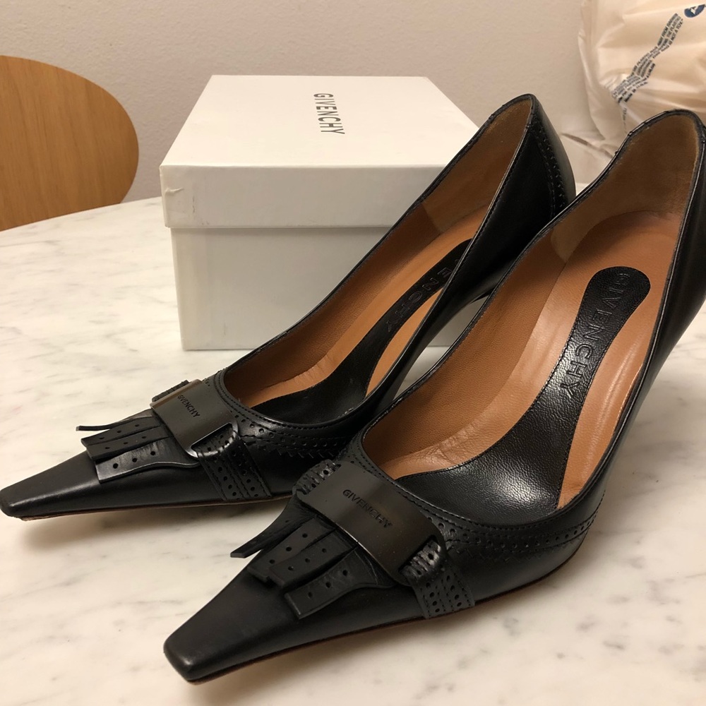 GIVENCHY Tender Calf Black (EU 38)